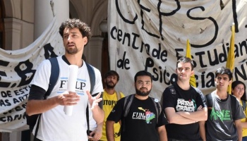 La FULP marchó pidiendo más presupuesto en la UNLP: “Tenemos un alto nivel de deserción”, advirtieron