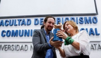 Pablo Iglesias recibió el premio Rodolfo Walsh: "Me avergüenzo cuando reivindican el imperio"