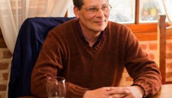 Bayés: “Estoy decepcionado con Garro porque no tocó más el tema de la autonomía de Los  Hornos”