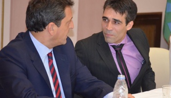 El presidente del PJ de Necochea habló de las falencias de la gestión y Facundo López le largó los perros