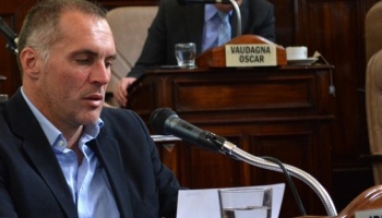 Para la gestión de Garro, los K se “robaron todo”
