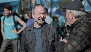 Papelón: Sabbatella se presentaba como licenciado, pero no terminó ni el secundario