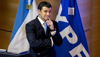 “YPF era una vía para blanquear dinero, no sólo para vaciarlo”