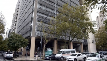 Escándalo: La provincia paga suntuosos sueldos a un grupo de “expertos” que no trabaja hace dos años