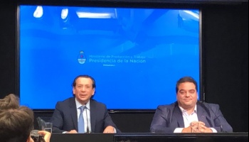 Triaca se va con acusaciones de corrupción y el Papa Francisco lo recibe con los brazos abiertos