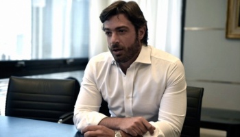 Pase de manos: Federico Salvai pagó un millón por una consultoría de 21 días