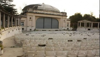 Proponen que el anfiteatro del Bosque pase a la órbita municipal: “Es un espacio único en la ciudad”
