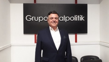 Atanasof: “Hoy lo que se ve es un escenario de polarización, con una gran columna en el medio”