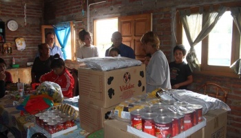 Más problemas con el SAE: Empleados se quedaban con parte del alimento que debían repartir