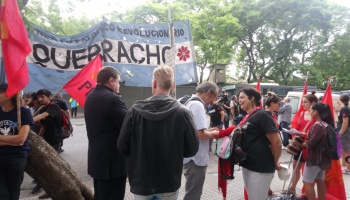 Pocos venezolanos festejaron en Buenos Aires la victoria de Maduro: “Fueron elecciones legítimas”
