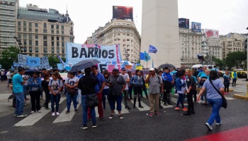 Las organizaciones marchan contra el tarifazo y con un fuerte mensaje a la sociedad por las elecciones