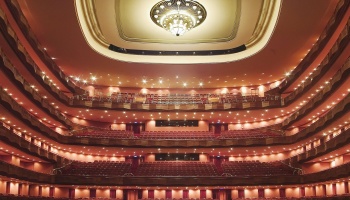 Vidal invertirá 39 millones en cambiar las butacas de una sala del Teatro Argentino