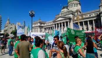 Los médicos no son convocados a paritarias y responsabilizan al gobierno bonaerense por los paros