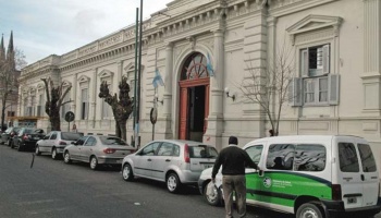 Grave denuncia: El ministerio de Salud creó un curso para pasarle plata a ñoquis del estado