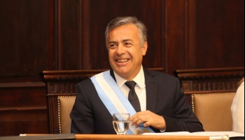 El presidente de la UCR le bajó el pulgar a Macri y comenzó la búsqueda de un plan de emergencia