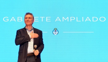 Pichetto debutó ante el gabinete ampliado con halagos a Michetti y críticas a Cristina Fernández