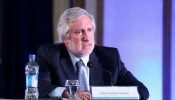 Se profundiza la grieta en la Justicia: Causas armadas, corrupción y dudosos criterios
