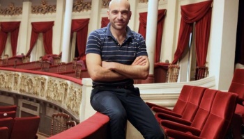 Gastón Marioni, del Coliseo Podestá: "Trabajamos con gente de la ciudad y estamos a sala llena"