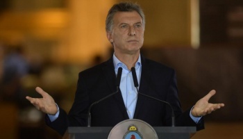 Macri mejora su imagen, pero el fracaso con la inflación lo deja cerca del abismo