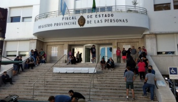Sin presupuesto para las bonificaciones, el Registro de las Personas gastó 2.5 millones en internet