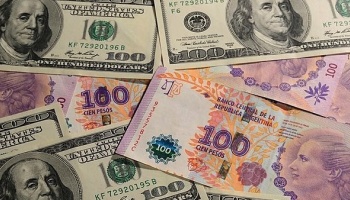 “La dolarización es indispensable para la economía argentina actual”