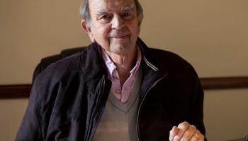 Pablo Challú: “Estos gobiernos elitistas terminan agotados en sí mismos, es lo que pasó en Chile”
