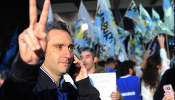 Sigue la incertidumbre: Ahora suena Larroque para provincia y toma fuerza la idea de reformar la AFI