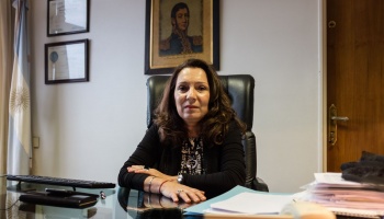 Con el apoyo del servicio de inteligencia ruso, Cristina Caamaño asume la intervención de la AFI