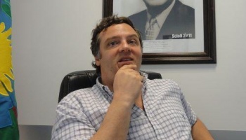Designan a Martín Cosentino al frente de AABE, un sciolista envuelto en escándalos de acoso