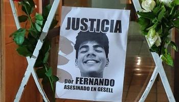 Insólito: Gesell patrocina “El arte de vivir” como respuesta al crimen de Fernando