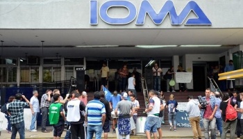 Acompañantes terapéuticos y cuidadores domiciliarios temen no cobrar durante la cuarentena