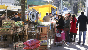 A pesar de las promesas, los feriantes de Abastecimiento siguen sin poder trabajar por orden de Larreta