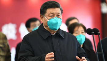 Denuncian a China y a la OMS por “encubrir un genocidio virósico mundial”