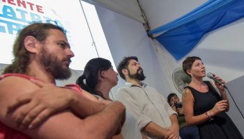 En acuerdo con Grabois, Mayra Mendoza busca legalizar la tracción a sangre