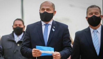 Mario Secco busca cerrar un cargo jerárquico a dedo con el Astillero Río Santiago