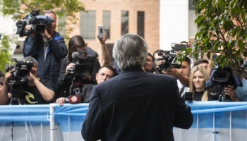 Con los aguinaldos en la mira, la aprobación a la cuarentena y al gobierno está en su punto más bajo