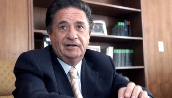 Eduardo Duhalde: “La deuda no es tan alta en relación al producto”