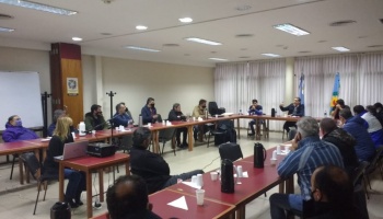 La Plata: Garro y más de veinticinco gremios se reunieron para coordinar la urbanización de 160 hectáreas