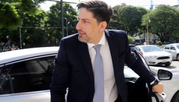 Gracias a la connivencia gremial, la educación y la ciencia entran en terapia intensiva