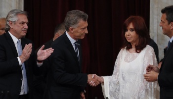 Twitter: Casi la mitad de los seguidores de Macri y Cristina son truchos