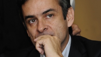 Luis Rosales: “En Argentina somos esclavos remeros, llevando arriba a vagos de las corporaciones”