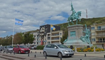 La leyenda del monumento a San Martín en Boulogne Sur Mer