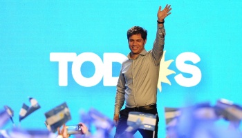Día de las Infancias: Kicillof eligió regalos ultra económicos para los chicos de menos recursos