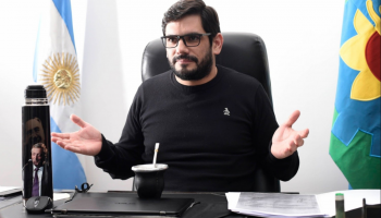 IOMA: Abrió la nueva sede de City Bell, sin cartel identificatorio ni rampa para discapacitados