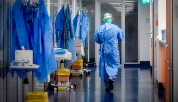 La jefa de terapia intensiva del sanatorio Anchorena pide “volver a fase 1”
