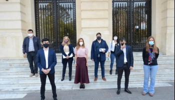 La Plata: ¿Un “golpe blando” en el Frente de Todos?