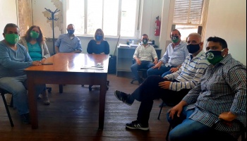 Berisso: Gremios municipales analizan la propuesta salarial de Cagliardi 