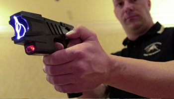 La CPM se opone al uso de las pistolas taser: “Su no letalidad está discutida”