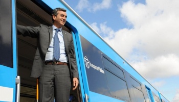 Randazzo se cansó de Cristina y prepara su tercera posición