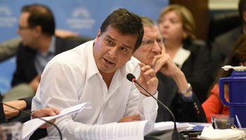 “La oposición dice qué tenemos que hacer con las jubilaciones cuando ellos las bajaron 19 puntos”
